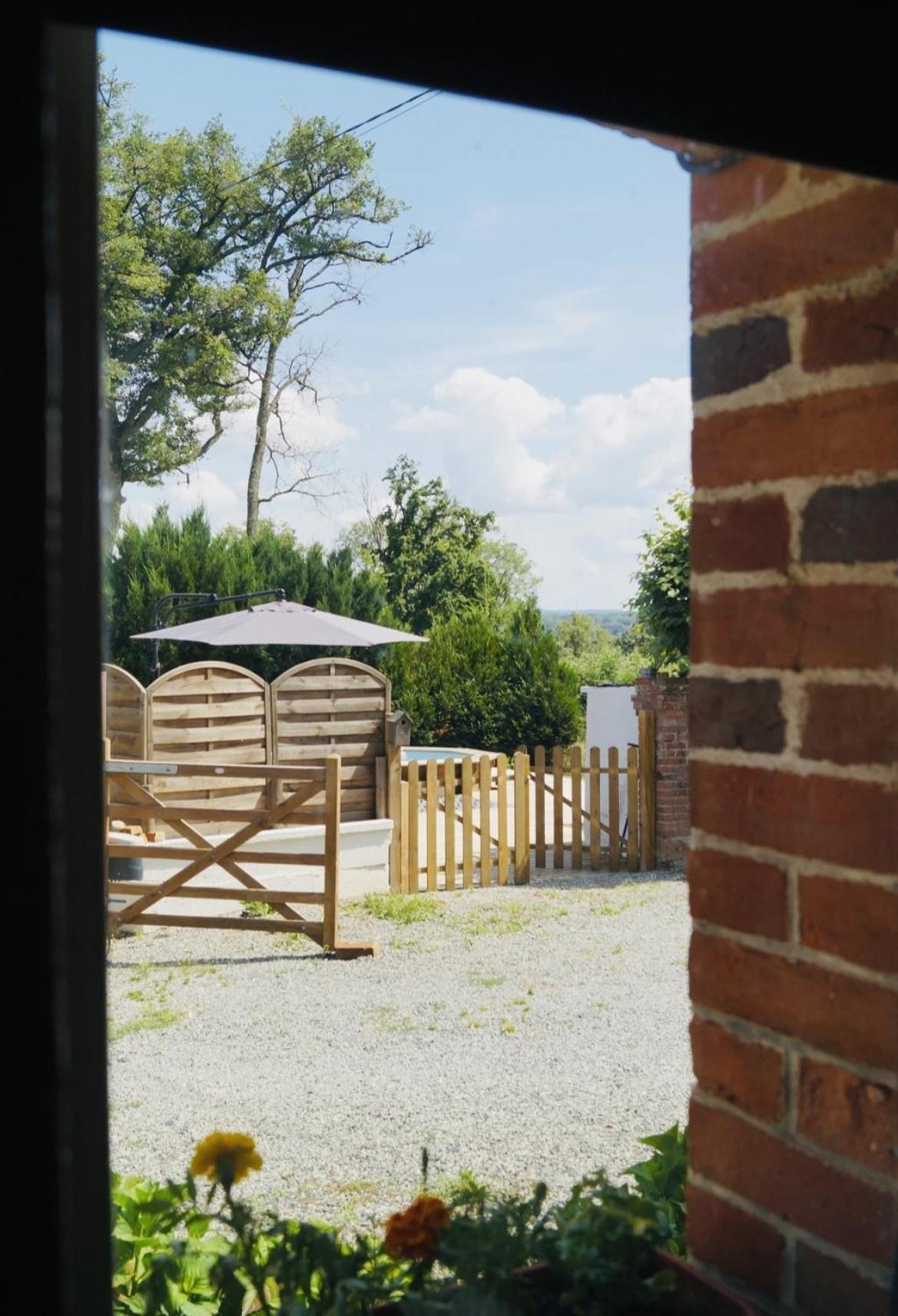 Maison Des Glycines Droux Exterior foto